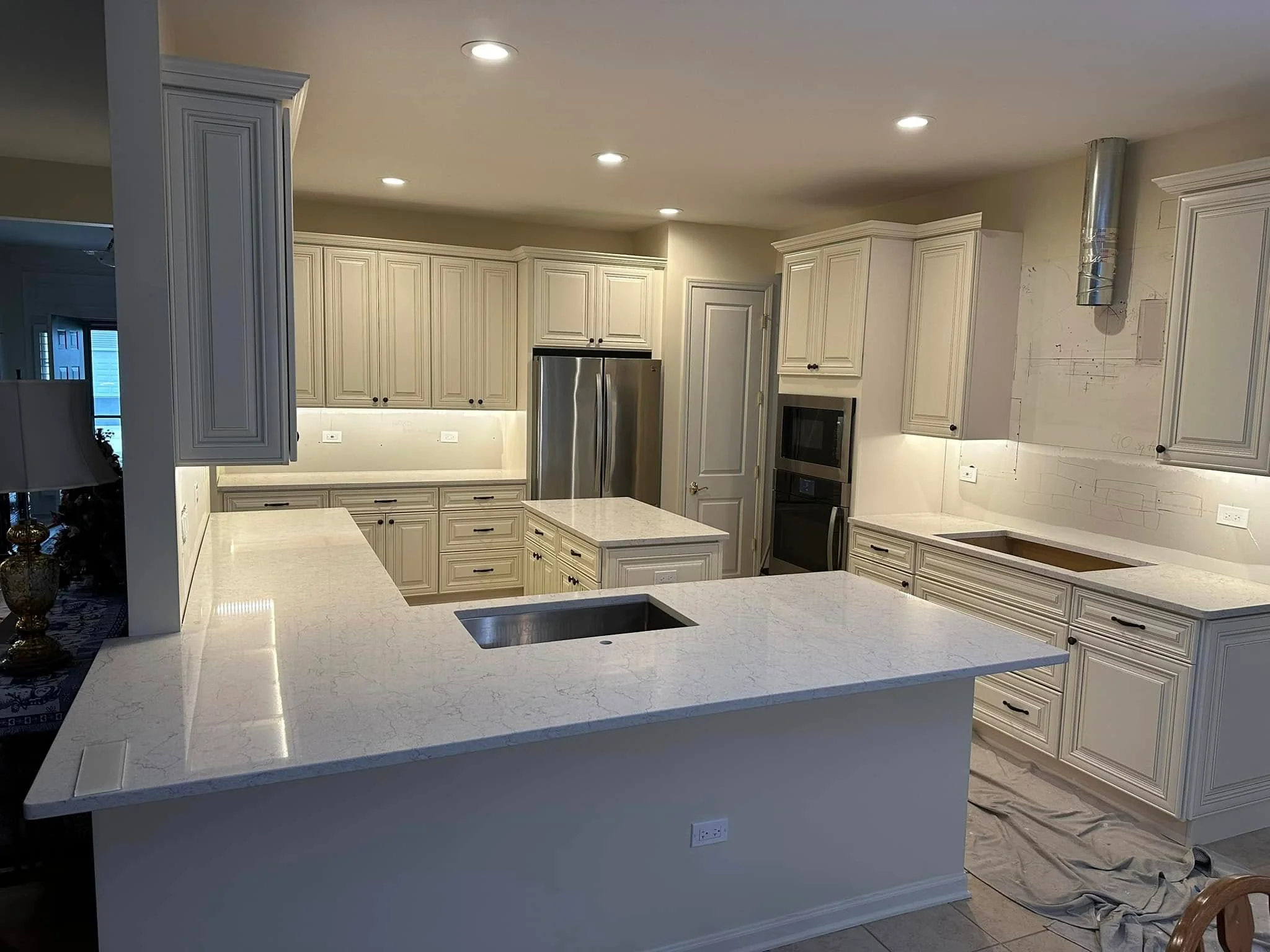 Modern kitchen with quartz countertops