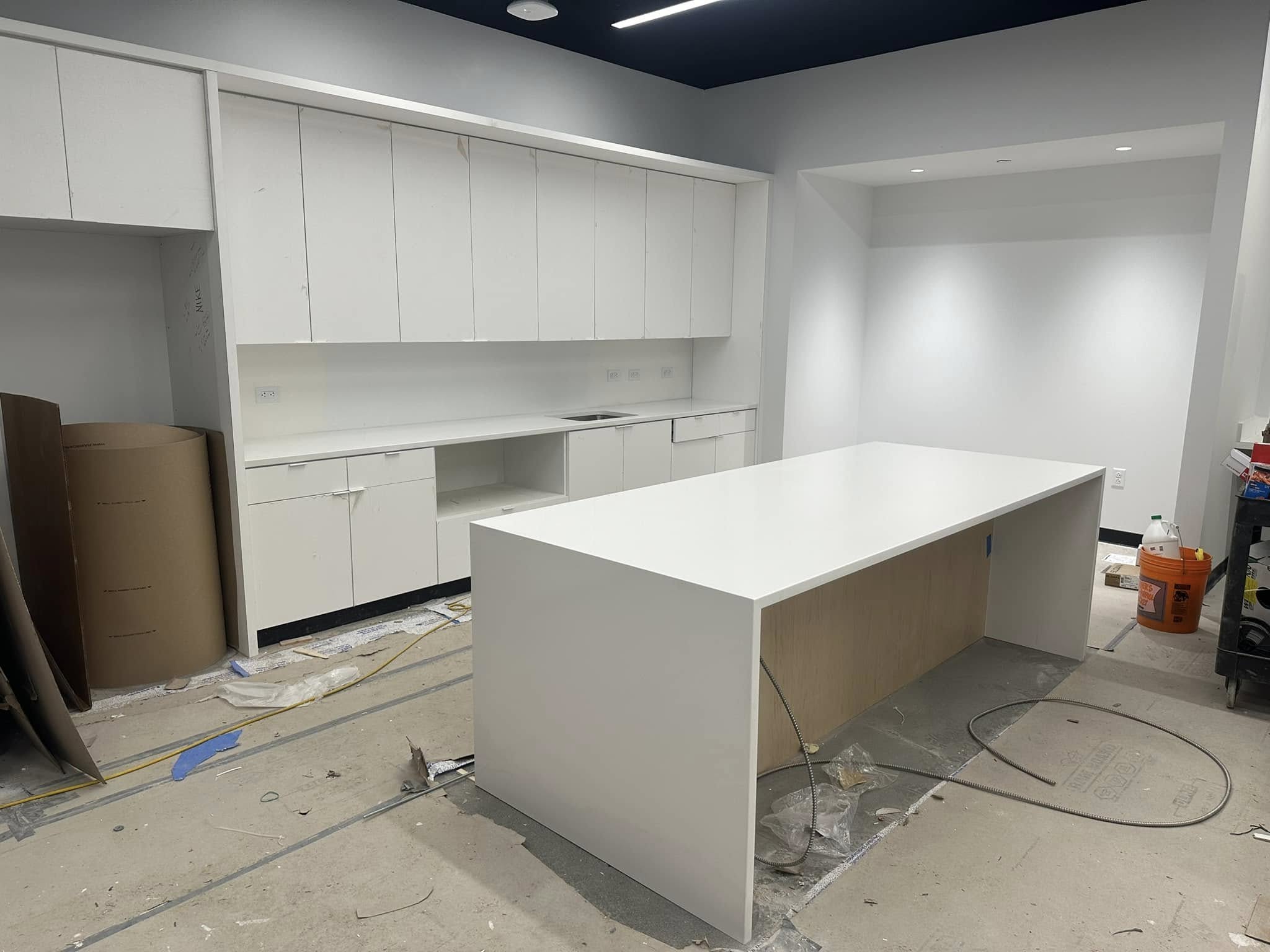 Waterfall Quartz Bar